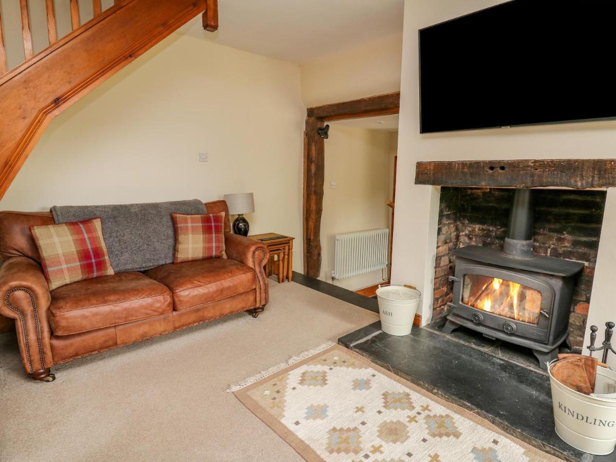 Byrdir Cottage Llanwrthwl エクステリア 写真