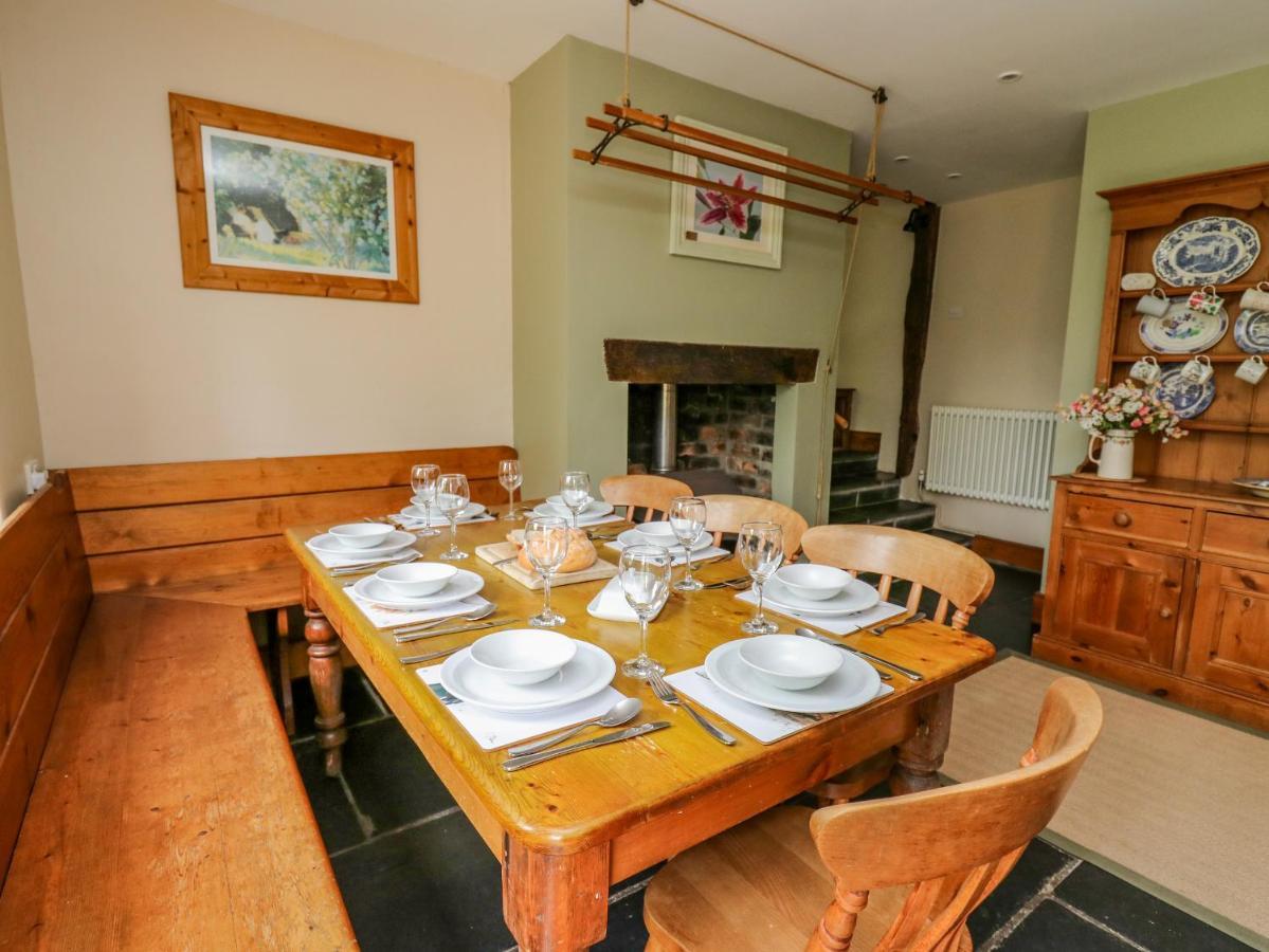 Byrdir Cottage Llanwrthwl エクステリア 写真