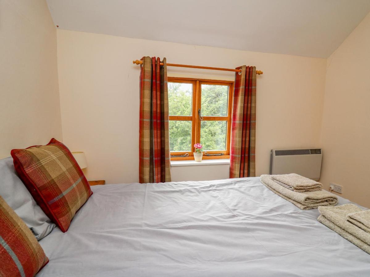 Byrdir Cottage Llanwrthwl エクステリア 写真